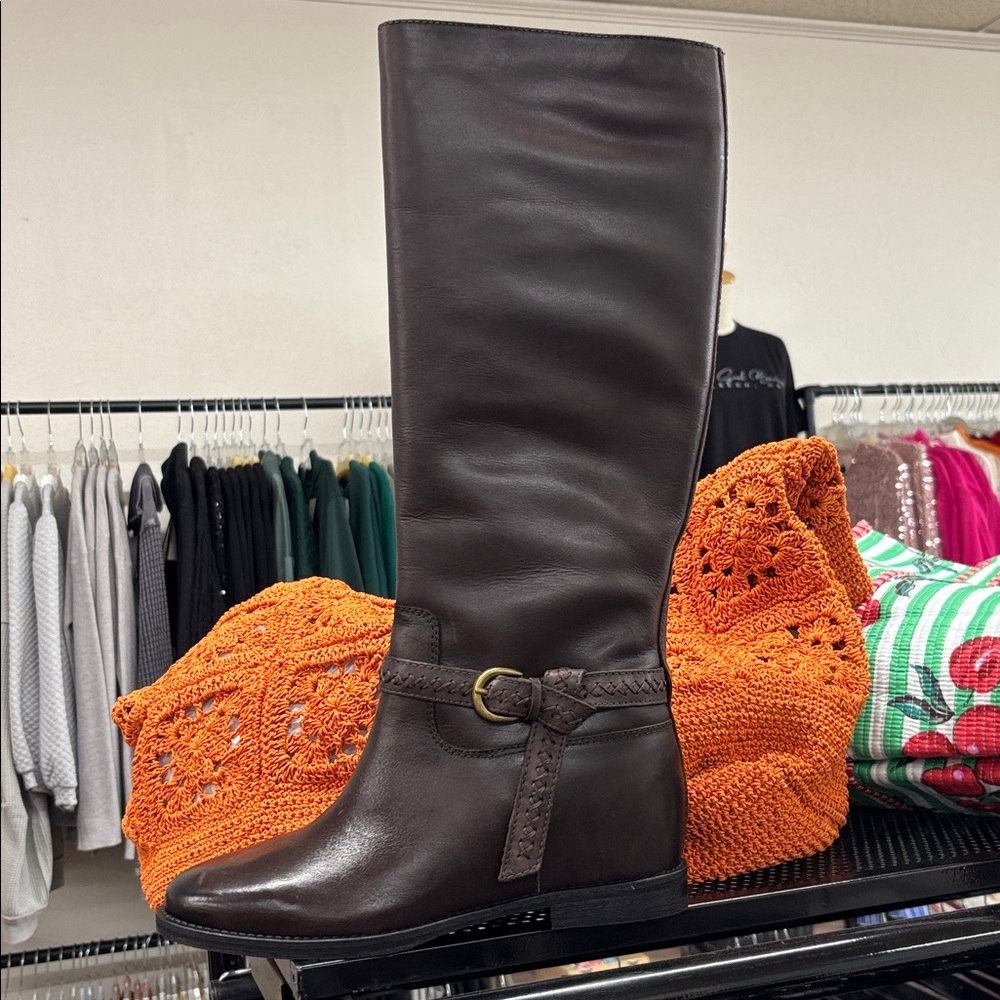 Lucky brand maltet Knee-High Boots torte size 10